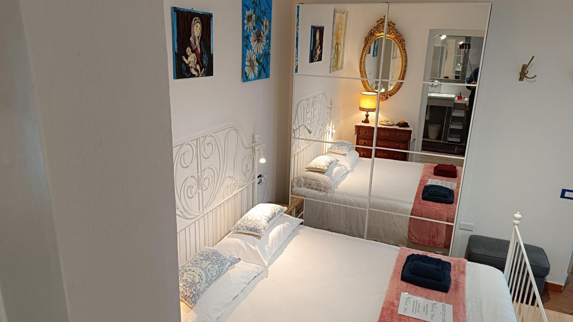 La Graziosa Dorata Lerici San Lorenzo Villa Indipendente 2 Persone Parcheggio Gratuito 레리치 외부 사진